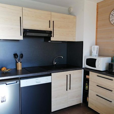 Appartement F3 au calme, vue sur le lac. Les Angles  Extérieur photo